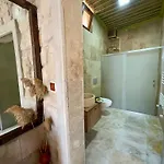 Almula Cave Hotel *