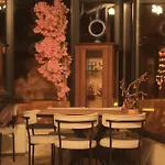 Almula Cave Hotel *