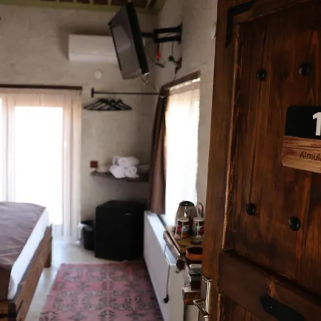 Hotel Almula Cave *