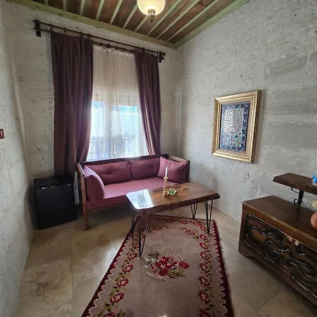 Almula Cave Hotel *