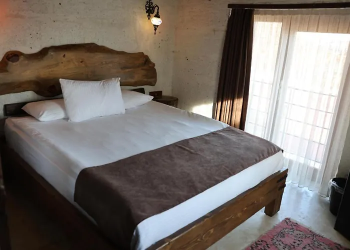 Almula Cave * 아바노스